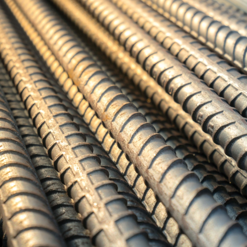 Tyč betonářská ocelová průměr 12 mm délka 6 m