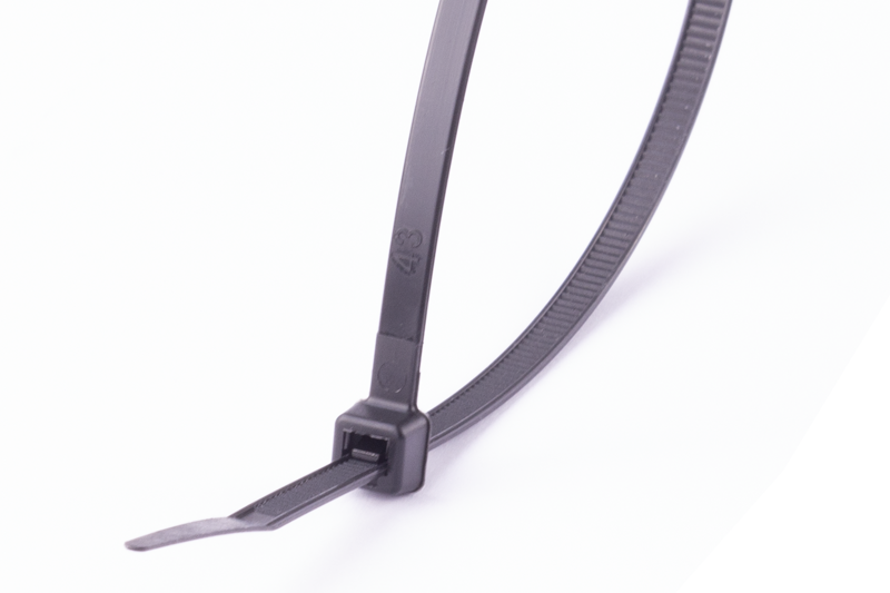 Páska stahovací ČERNÁ 120x2,5-50ks